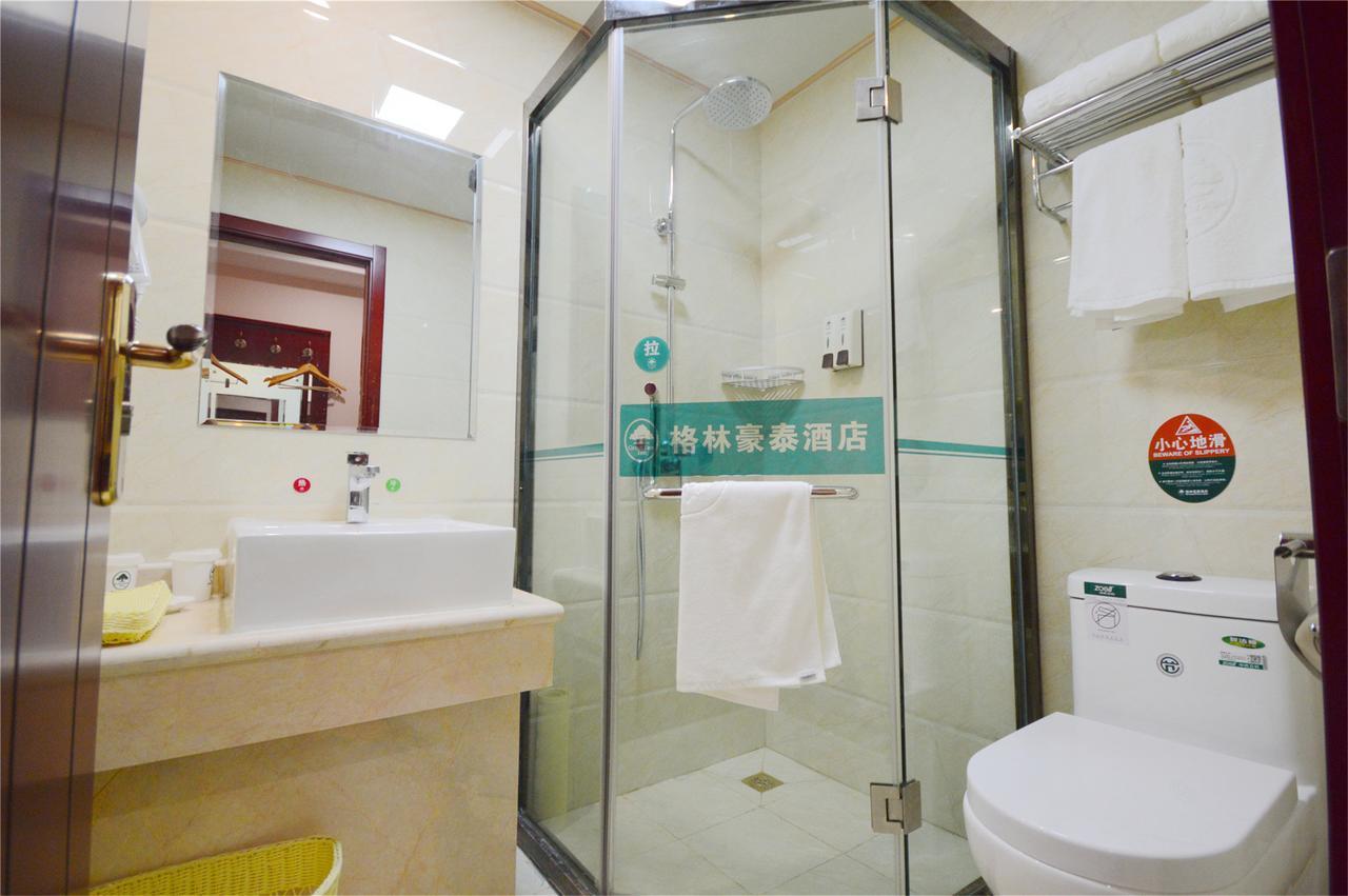 GreenTree Inn Anhui Fuyang Yijing International North Door Busniess Hotel Buitenkant foto